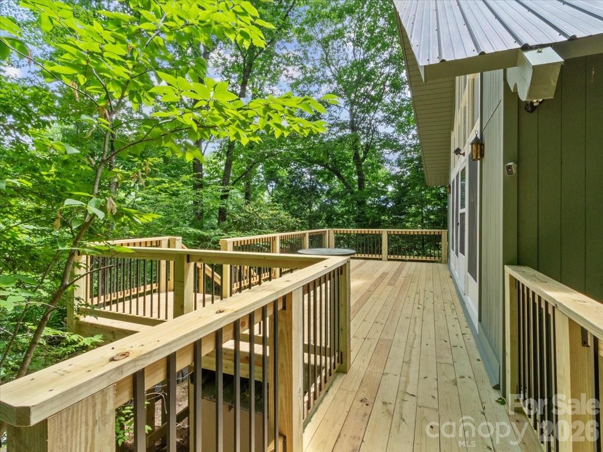 119 Fox Den Road