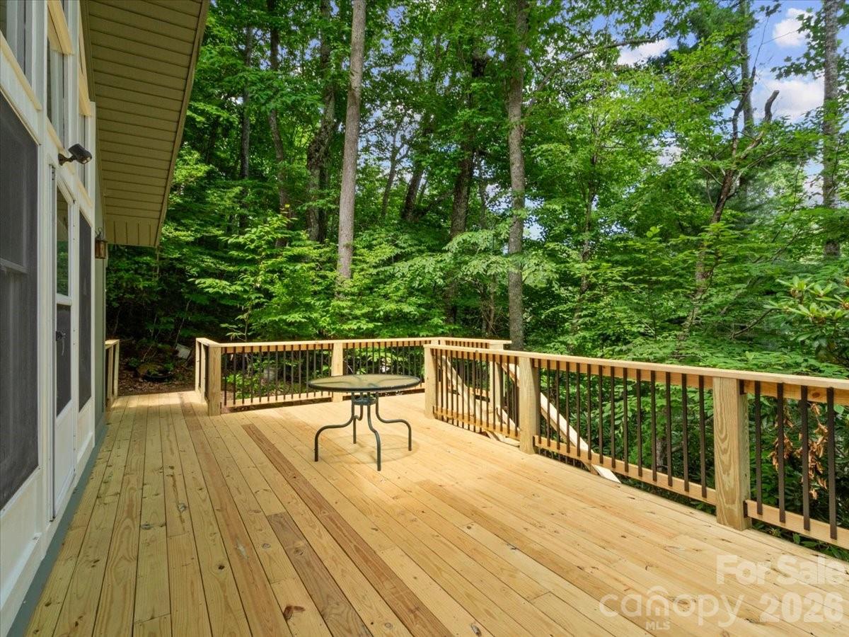 119 Fox Den Road