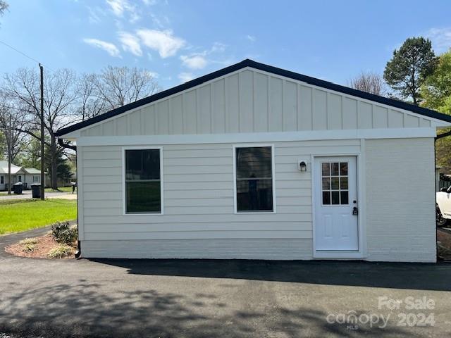 Unknown - Residential