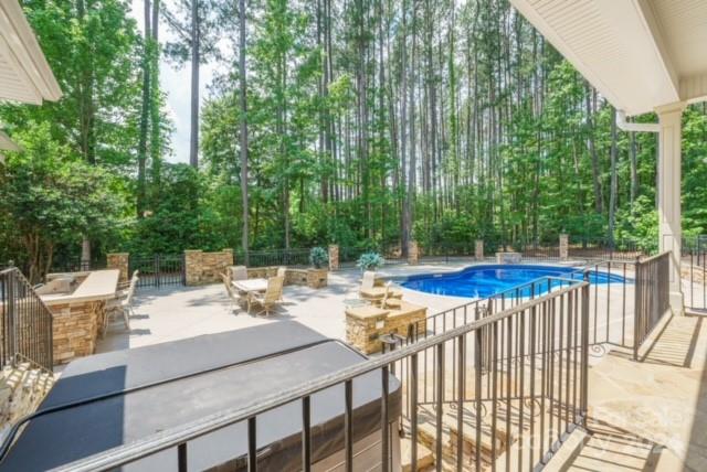 Forest Glen - Residential