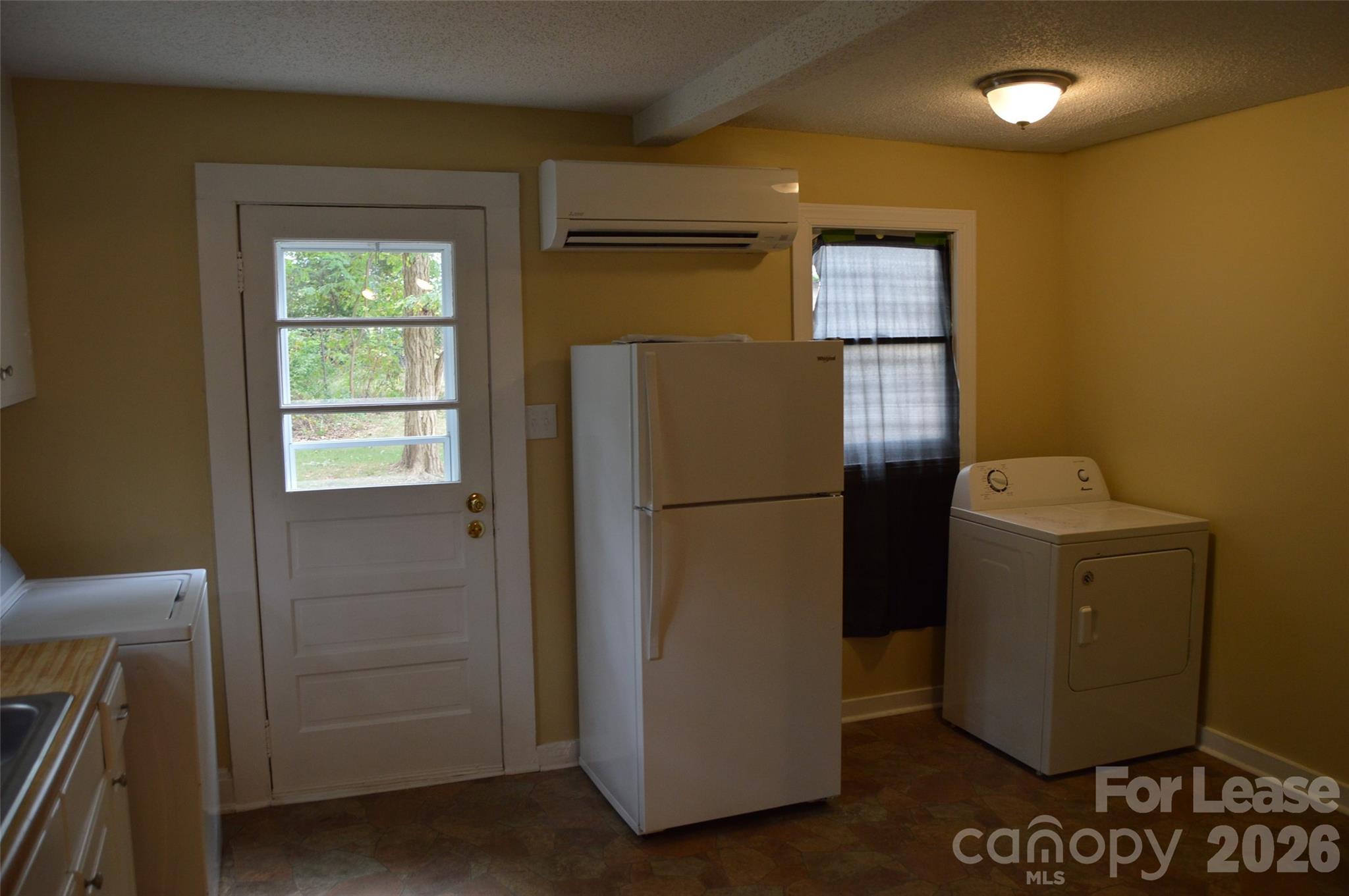 819 Charlotte Avenue