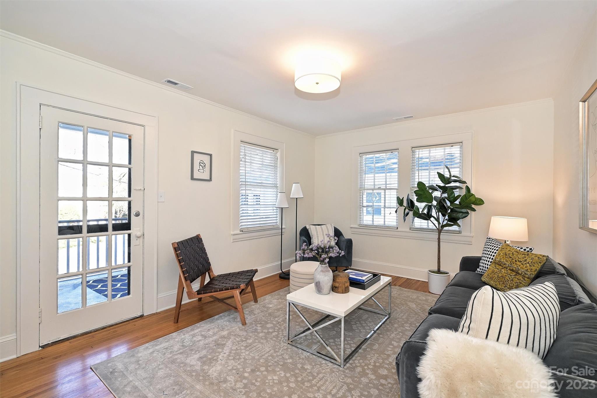 Elizabeth - Residential