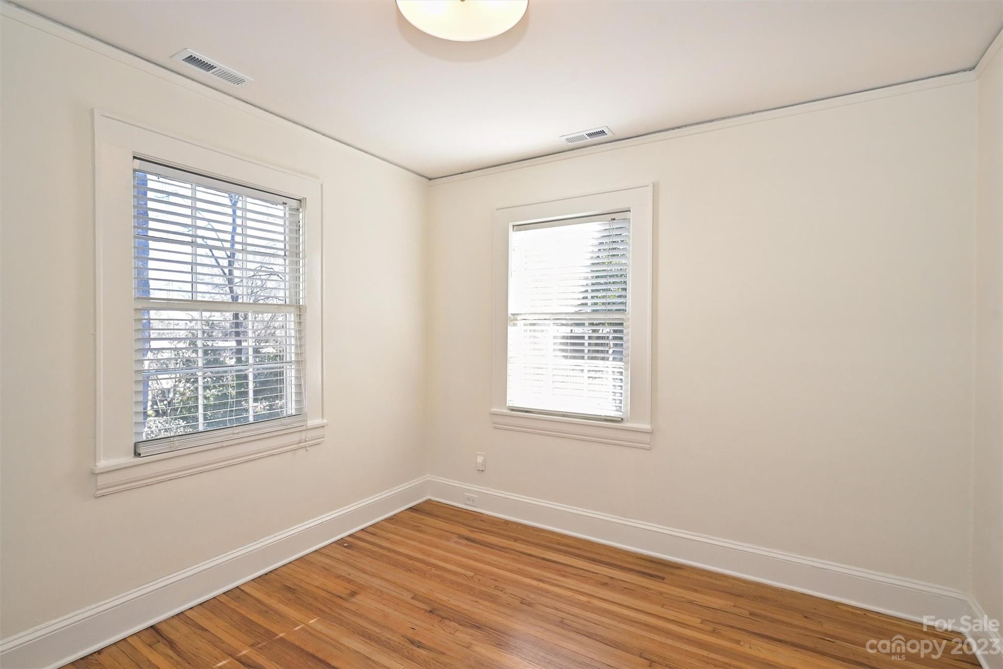 Elizabeth - Residential