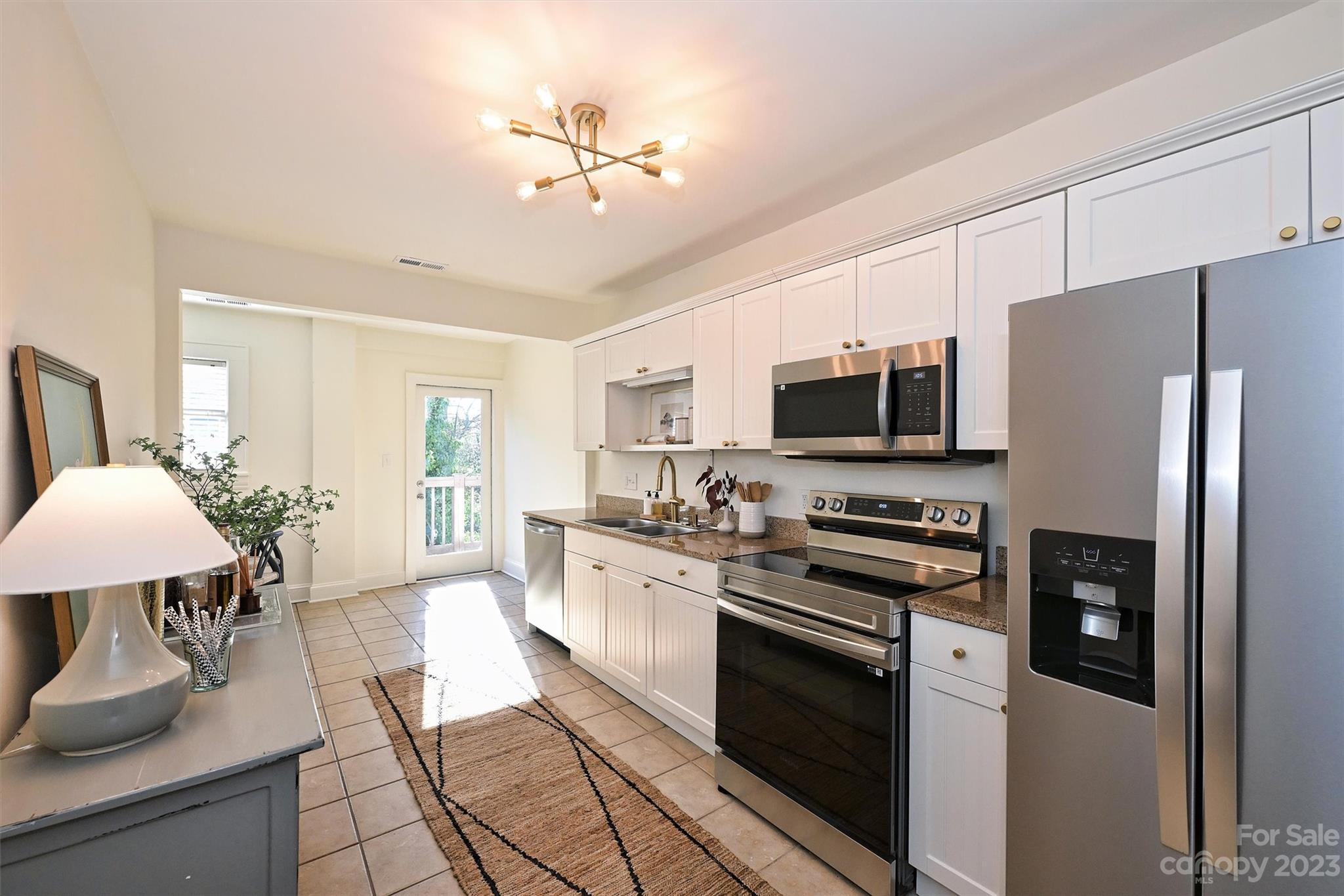 Elizabeth - Residential