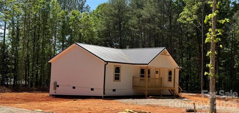 Photo of 2918 Ivory Place, Granite Falls, NC 28630 (MLS # 4379382)