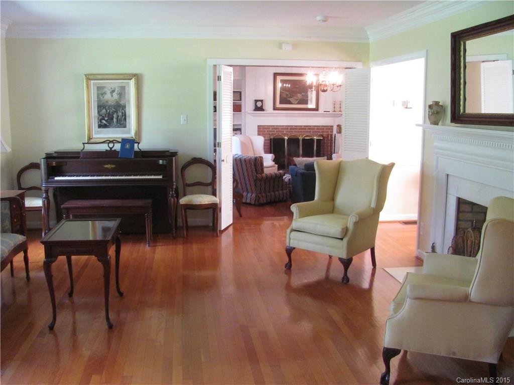 Forest Hills - Residential