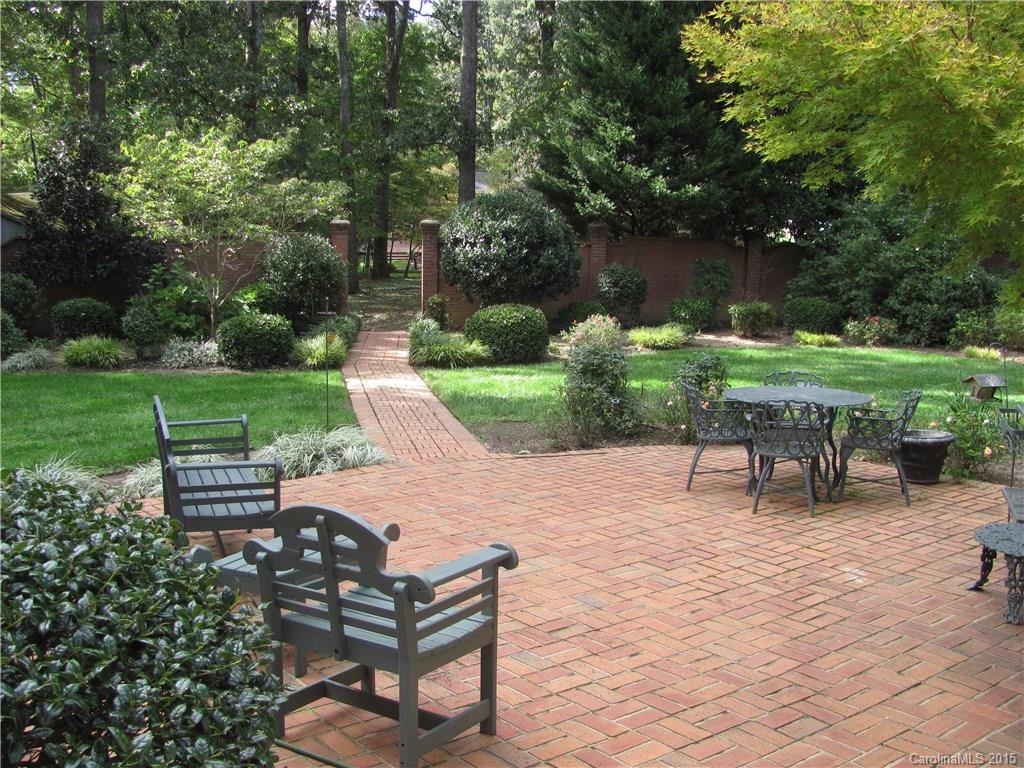 Forest Hills - Residential