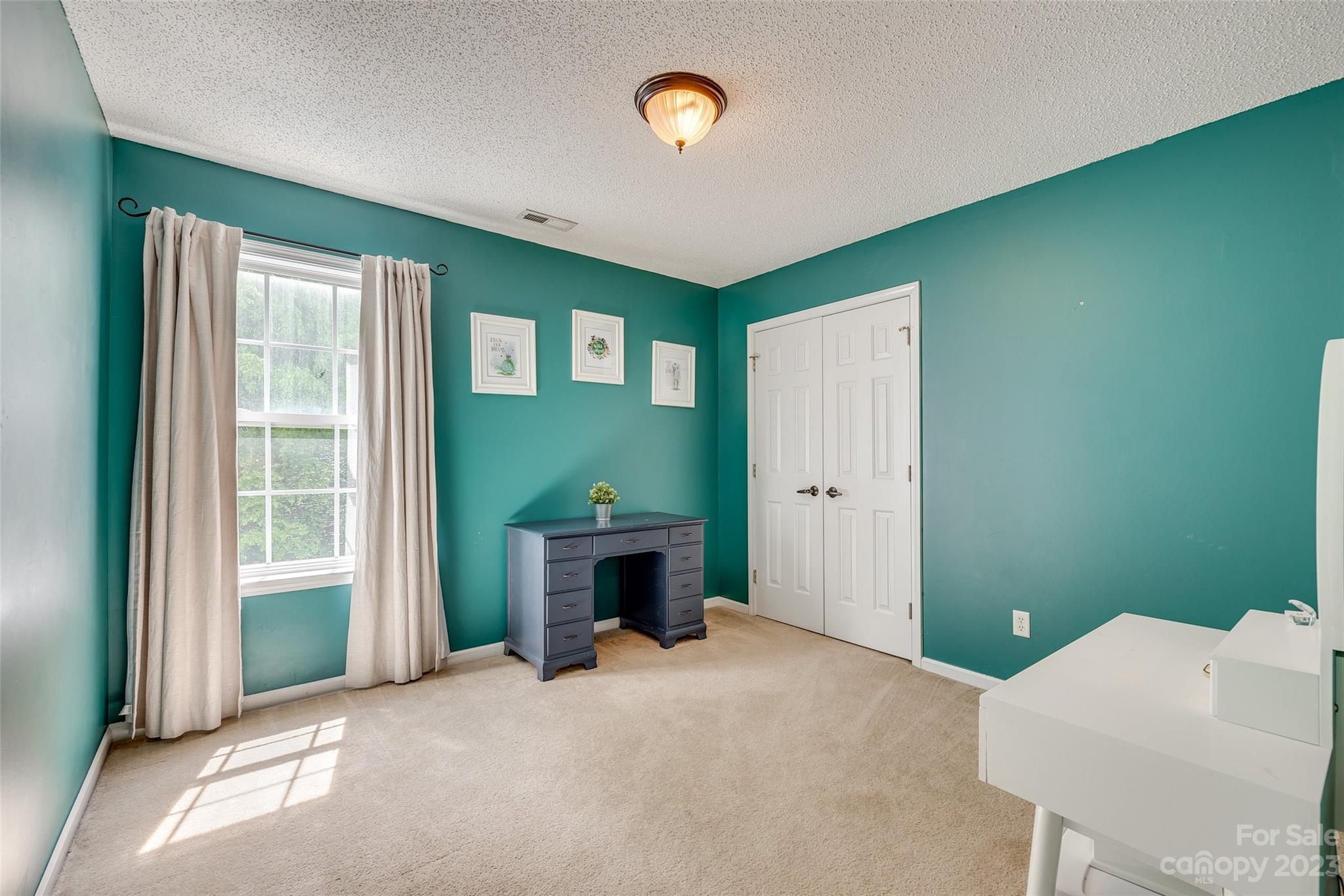 Thornblade Hills - Residential