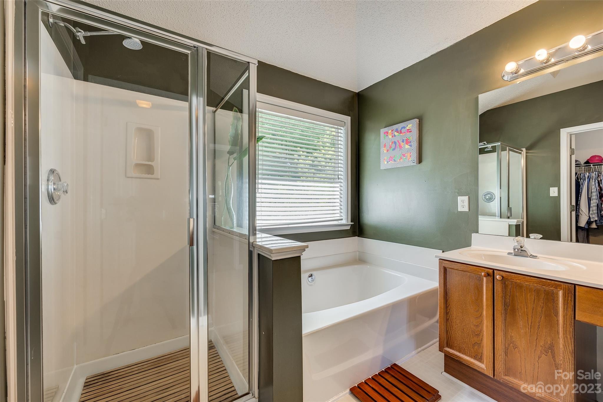 Thornblade Hills - Residential