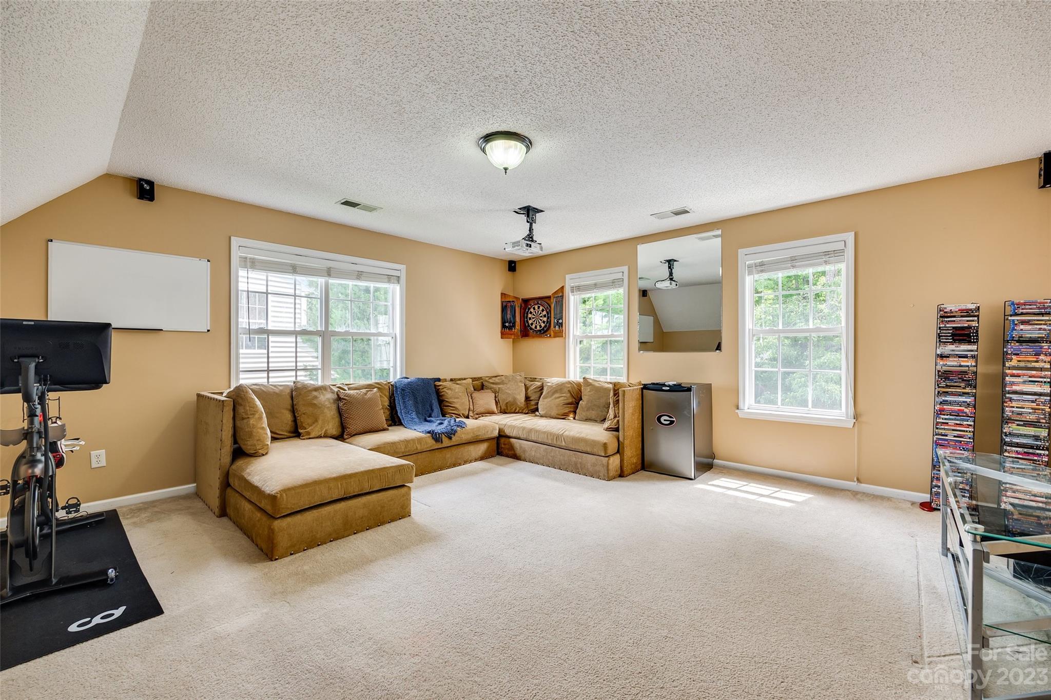 Thornblade Hills - Residential