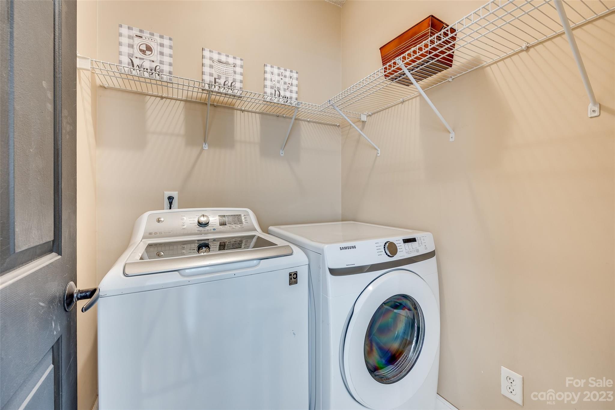 Thornblade Hills - Residential