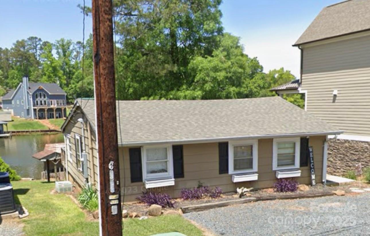 690 Lake Head Road 132