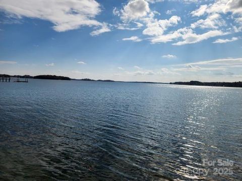 2488 Primm Road Denver NC 28037