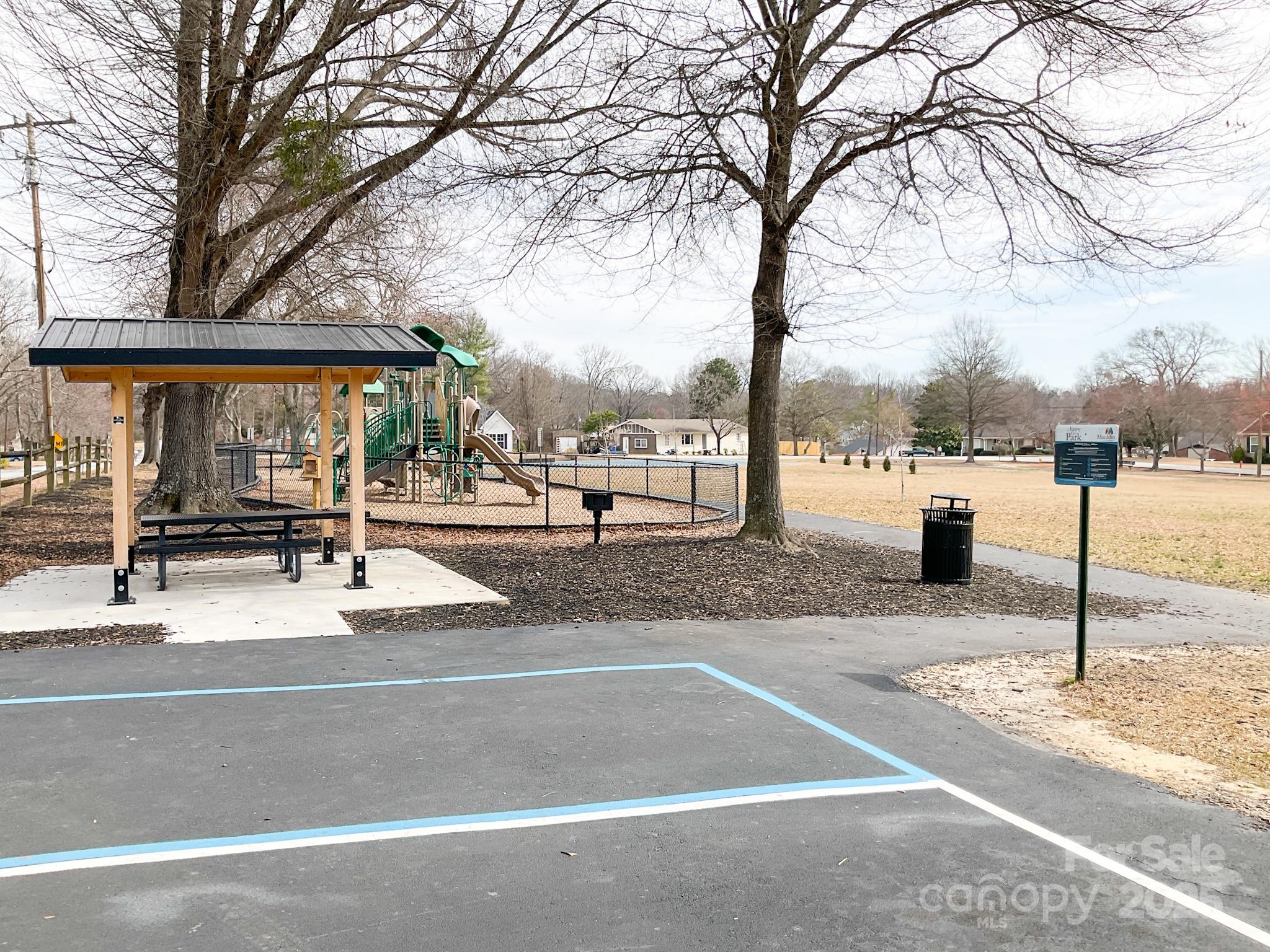 Pine Forest - Residential