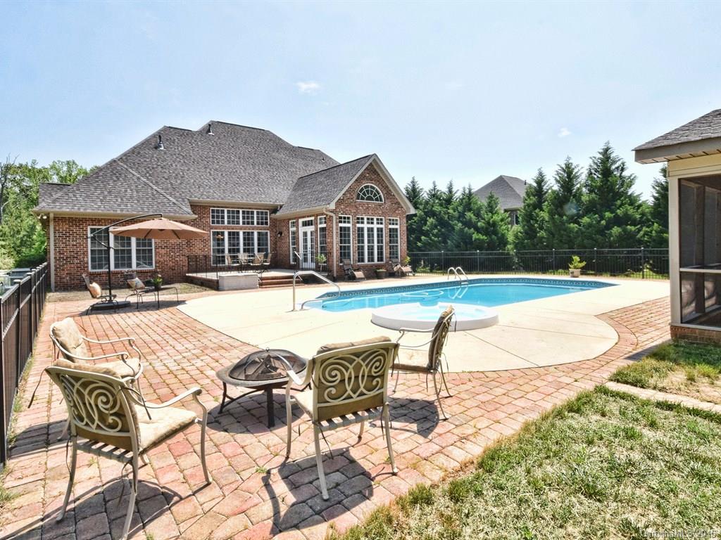 Huntington Farms - Residential