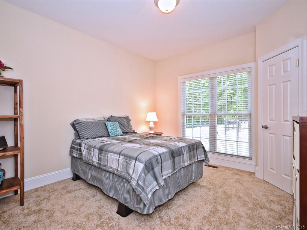 Huntington Farms - Residential