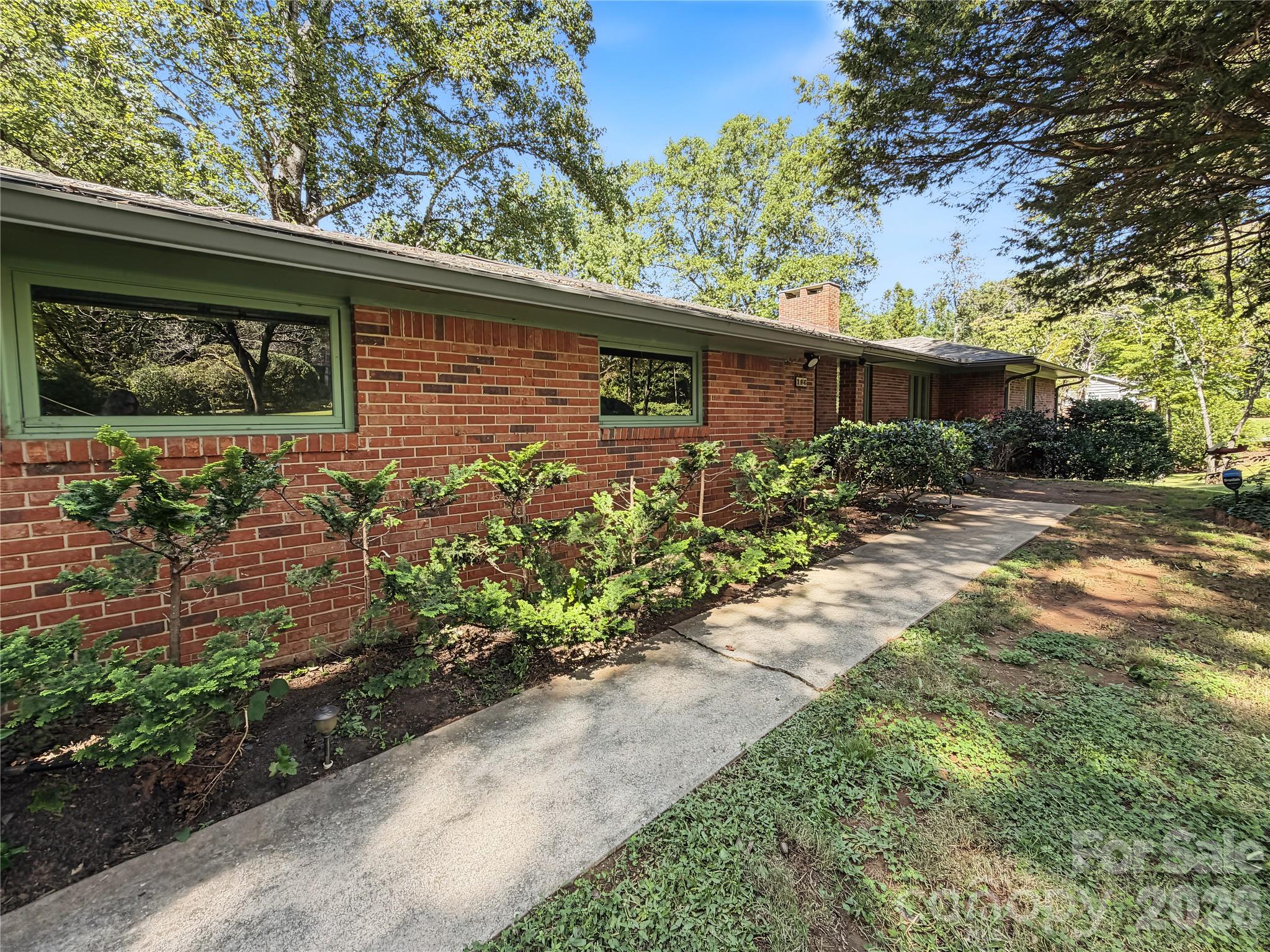 186 Catherine Drive