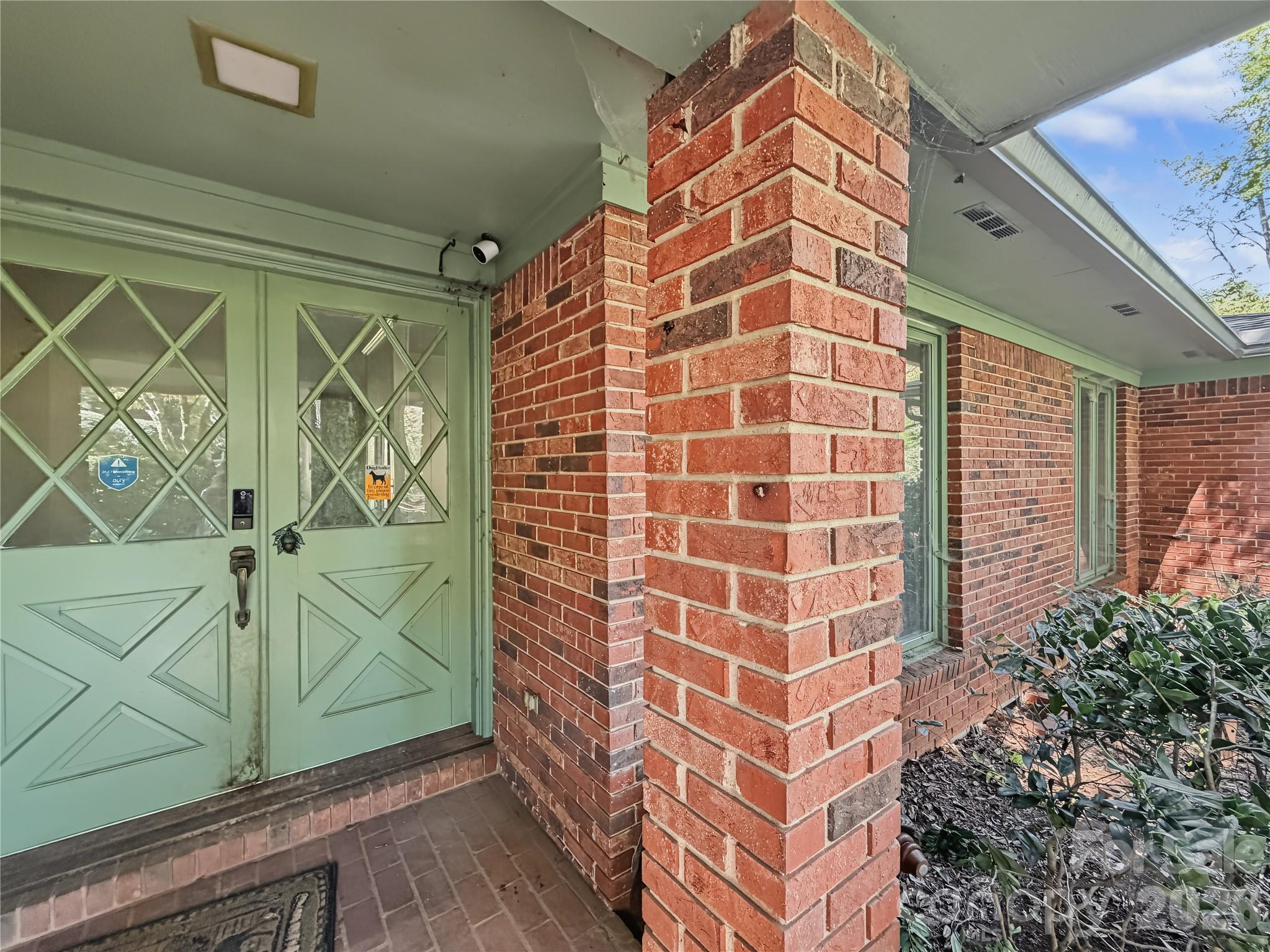 186 Catherine Drive