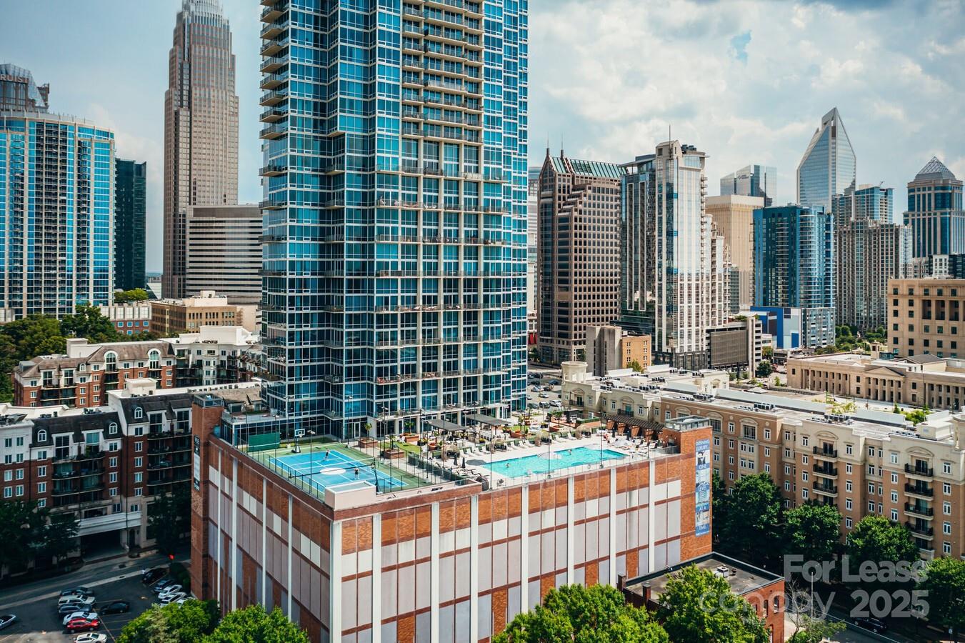 Charlotte, North Carolina 28202, United States, 2 Bedrooms Bedrooms, ,2 BathroomsBathrooms,Residential,Active,12156