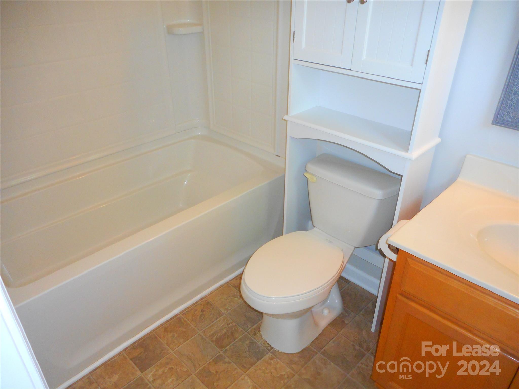 Cedar Walk - Residential Lease