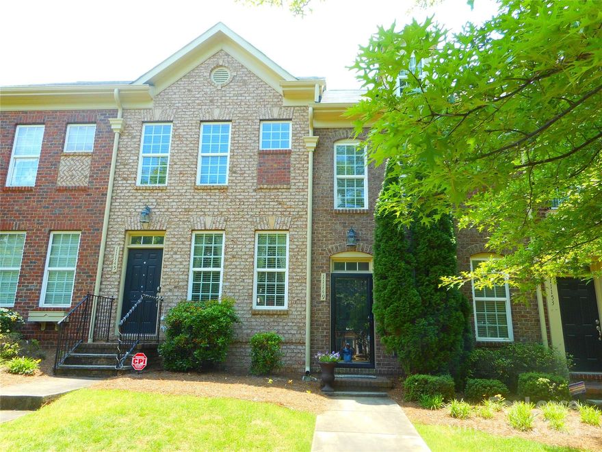 Beautiful Ballantyne townhome with 2 bedrooms, 2.5 baths, a detatched garage and a fenced, private back yard. Perfectly located within a very short drive to all the Ballantyne shopping and 485. Top rated schools are near along with plenty of restaurants and shopping. Tons of upgrades including stainless appliances and plenty of cabinet and counter space. Washer and dryer included. No pets.