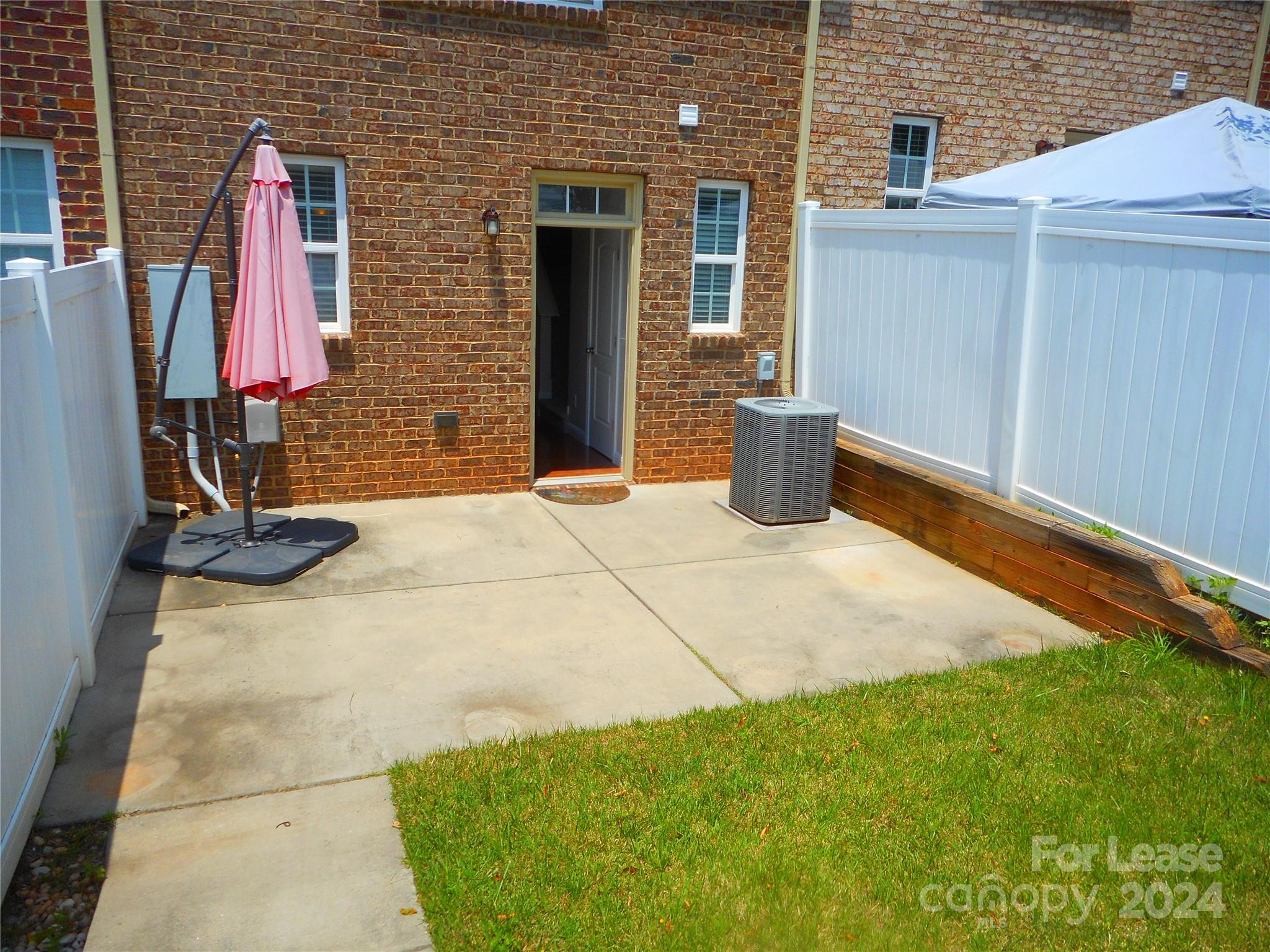 Cedar Walk - Residential Lease