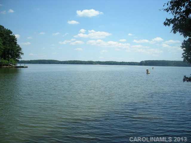 Yachtsmans Pointe - Land