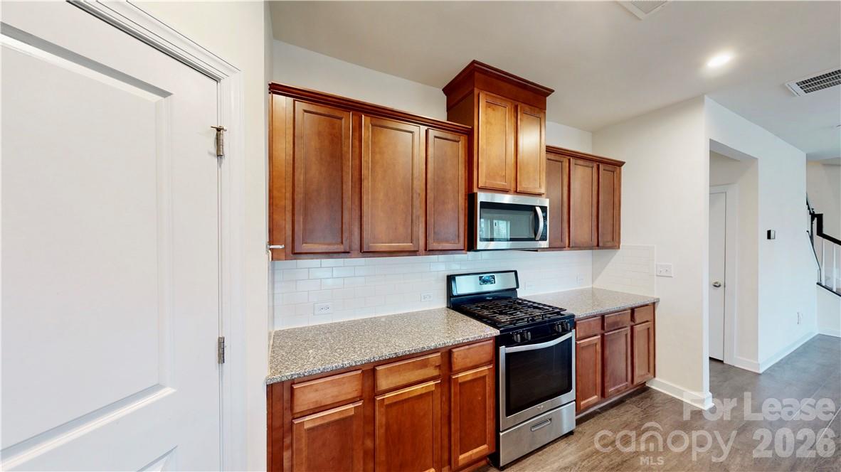 Haywyck Meadows - Residential Lease