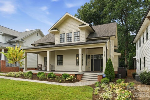 Photo of 1815 DeArmon Drive, Charlotte, NC 28205 (MLS # 4421209)