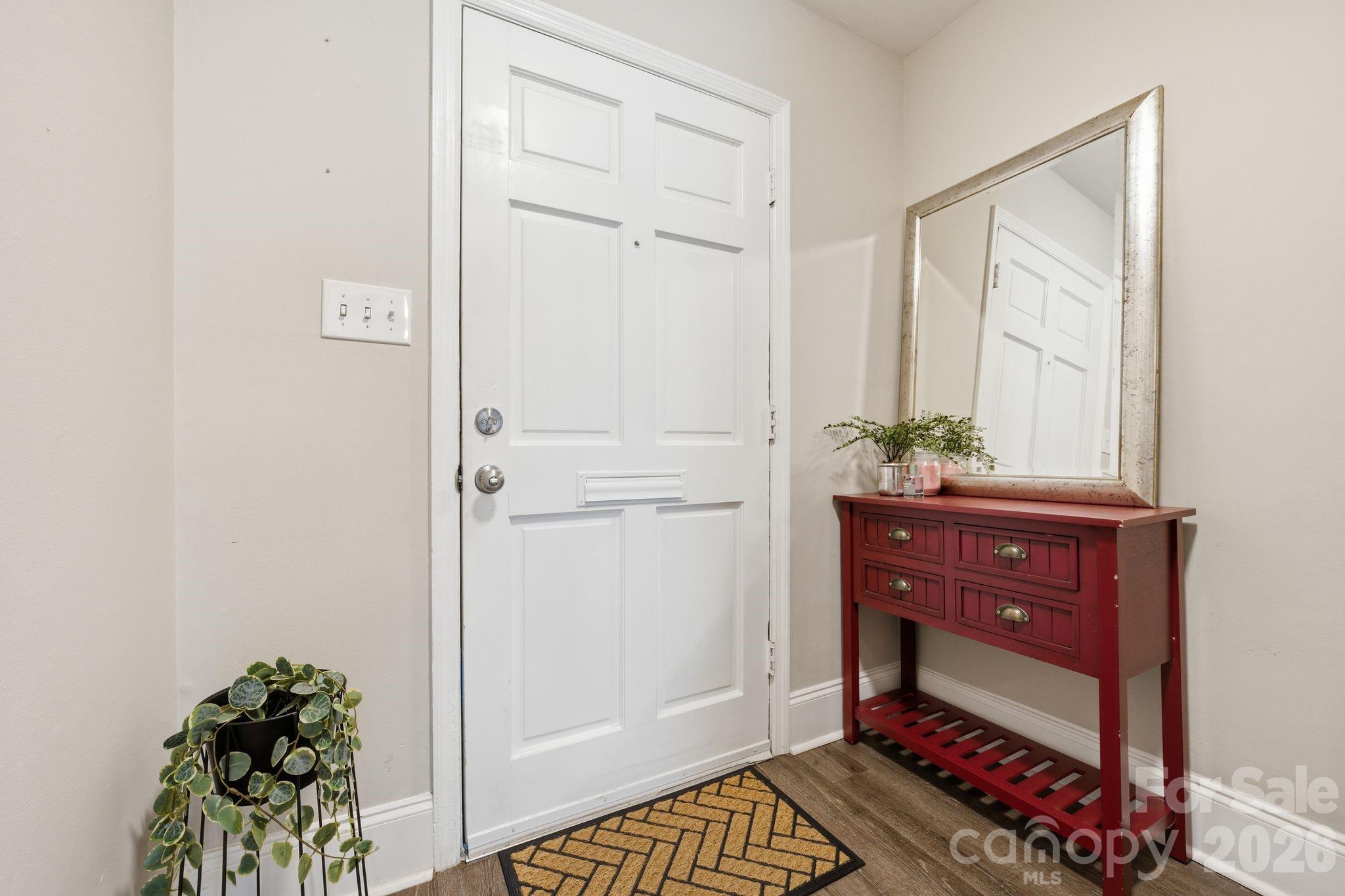 8033 Regent Park Lane