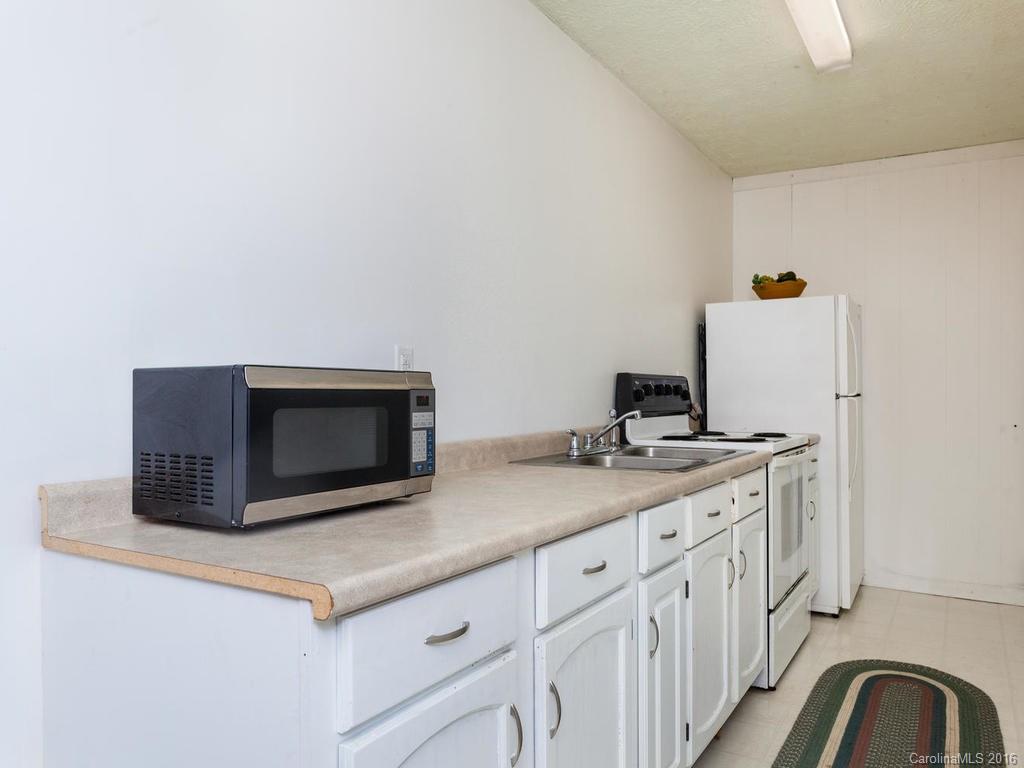 Buck Springs Acres - Residential