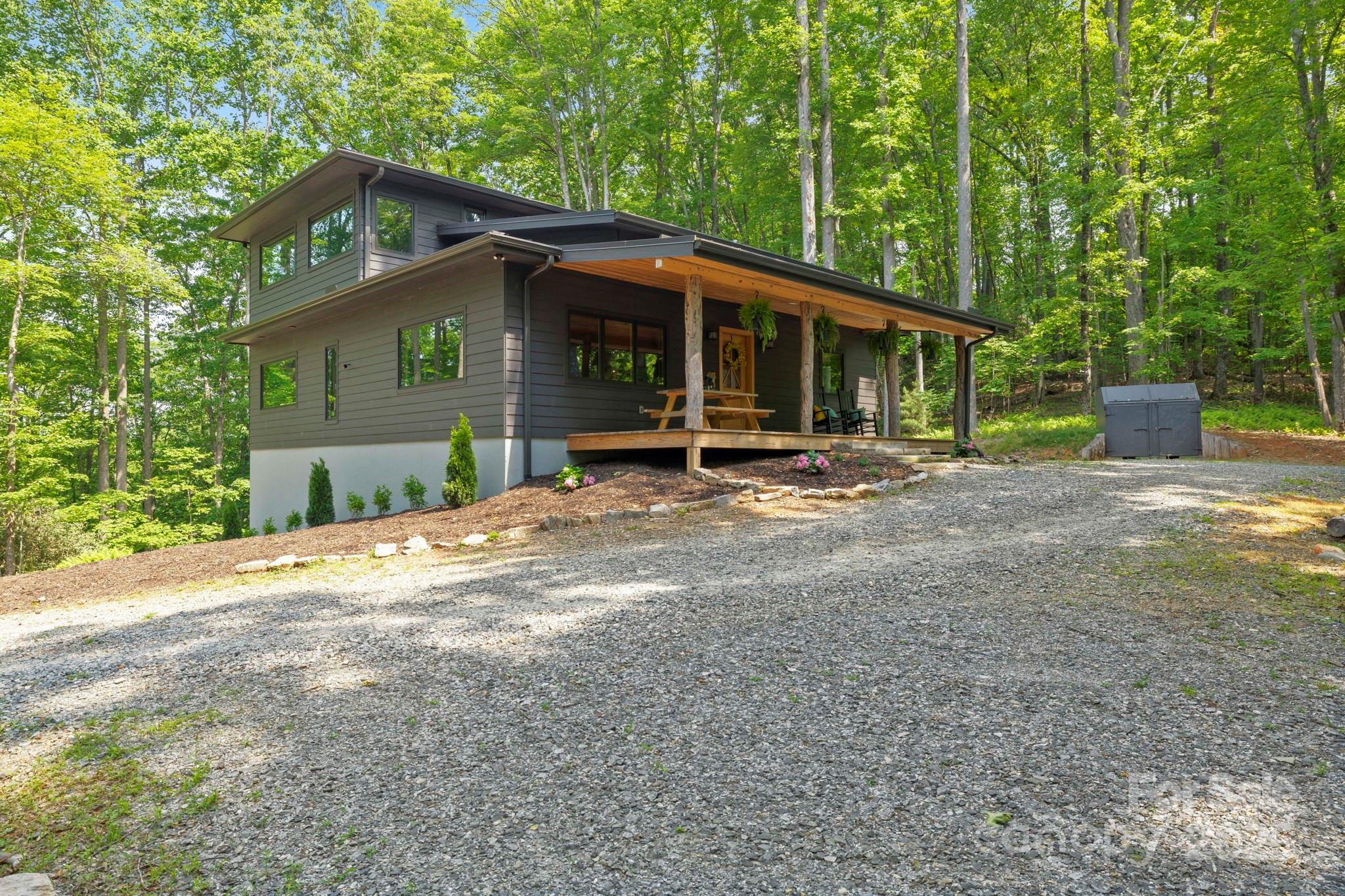 584 Springbrook Lane