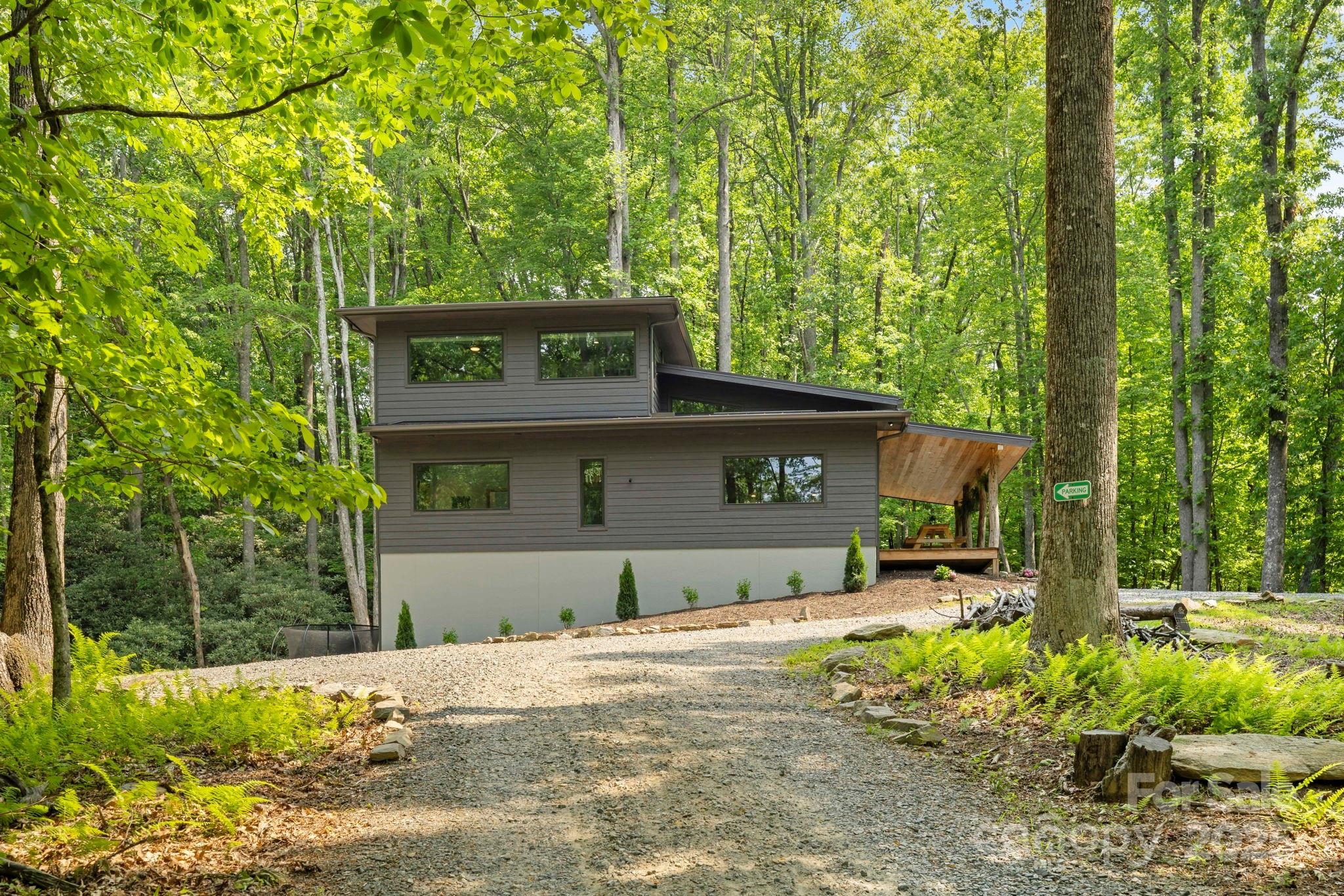 584 Springbrook Lane