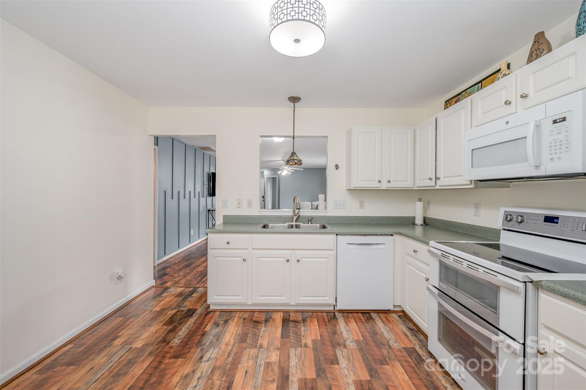 Harriswood - Residential