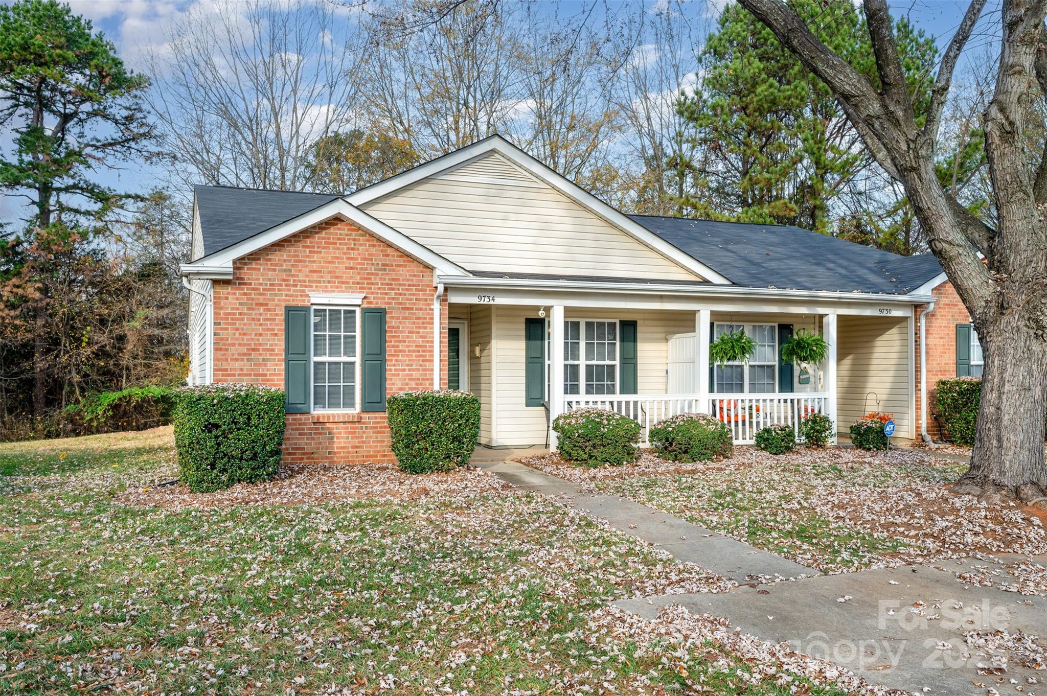 9734 Kennerly Cove Court