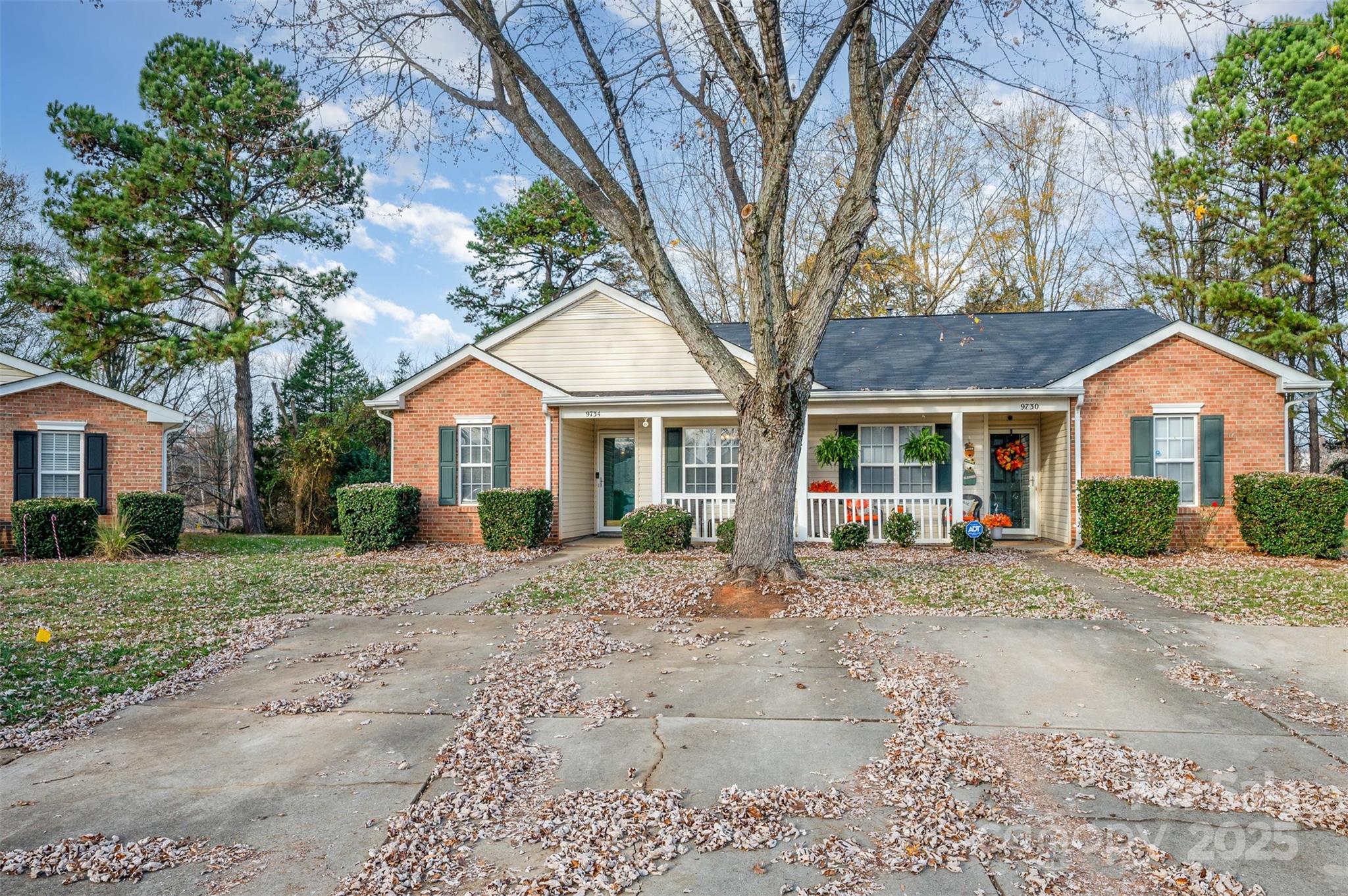 9734 Kennerly Cove Court