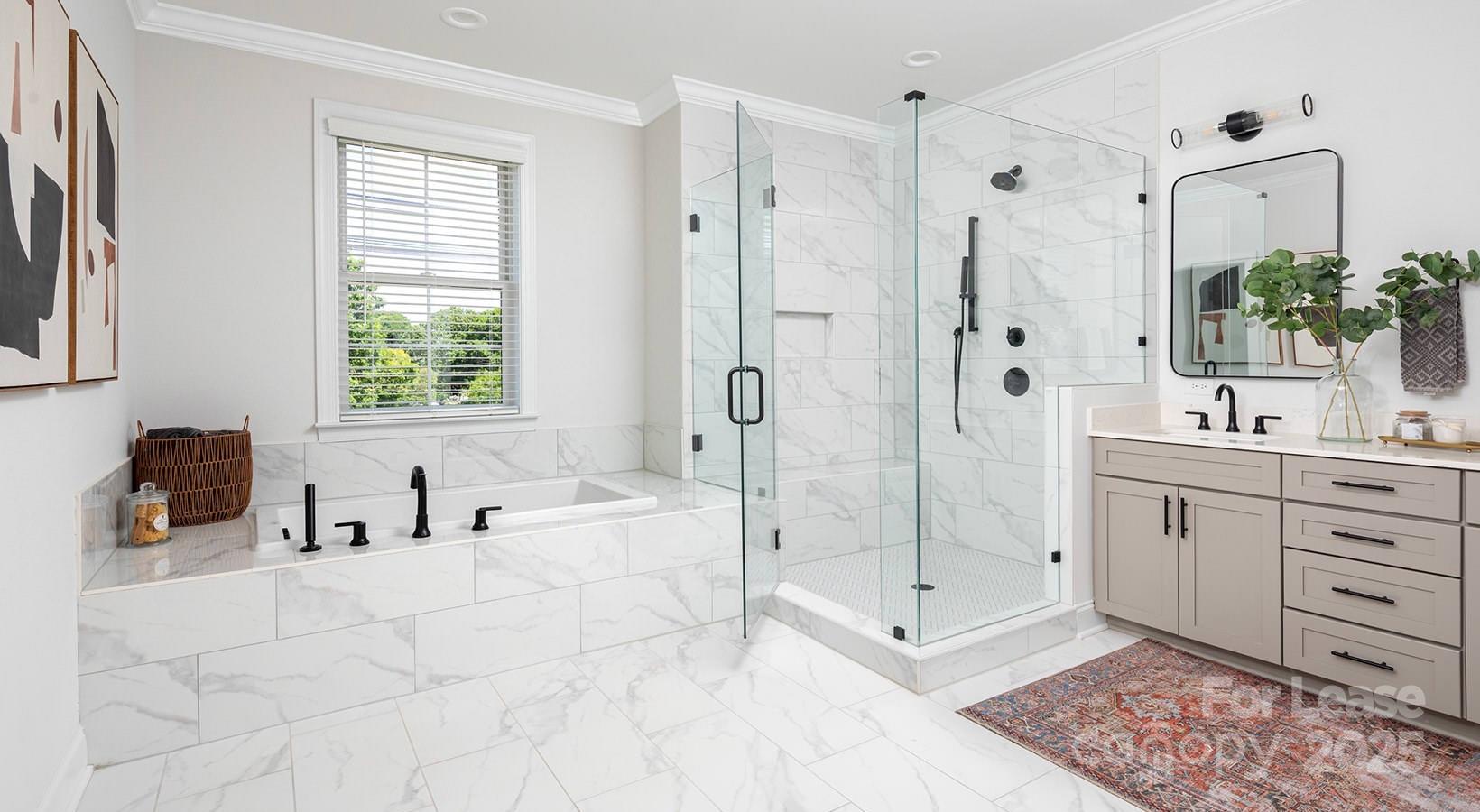 Charlotte, North Carolina 28210, United States, 4 Bedrooms Bedrooms, ,4 BathroomsBathrooms,Residential,Active,106723