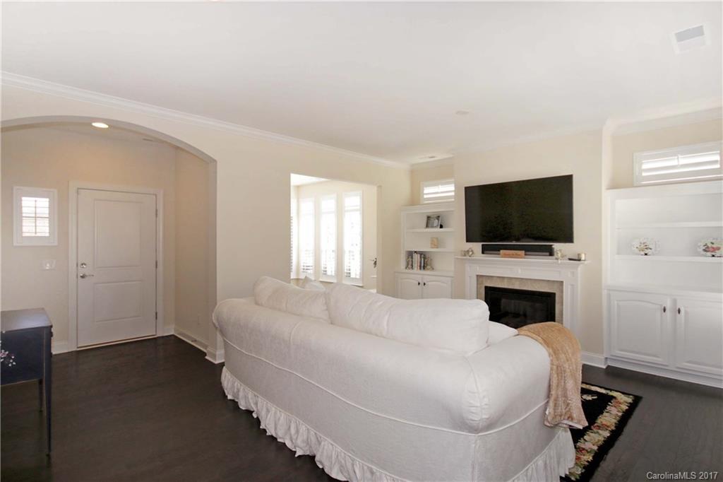 The Courtyards at Brawley Point - Residential