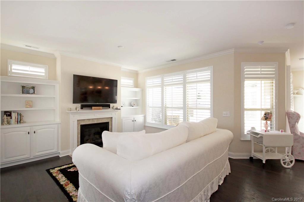 The Courtyards at Brawley Point - Residential