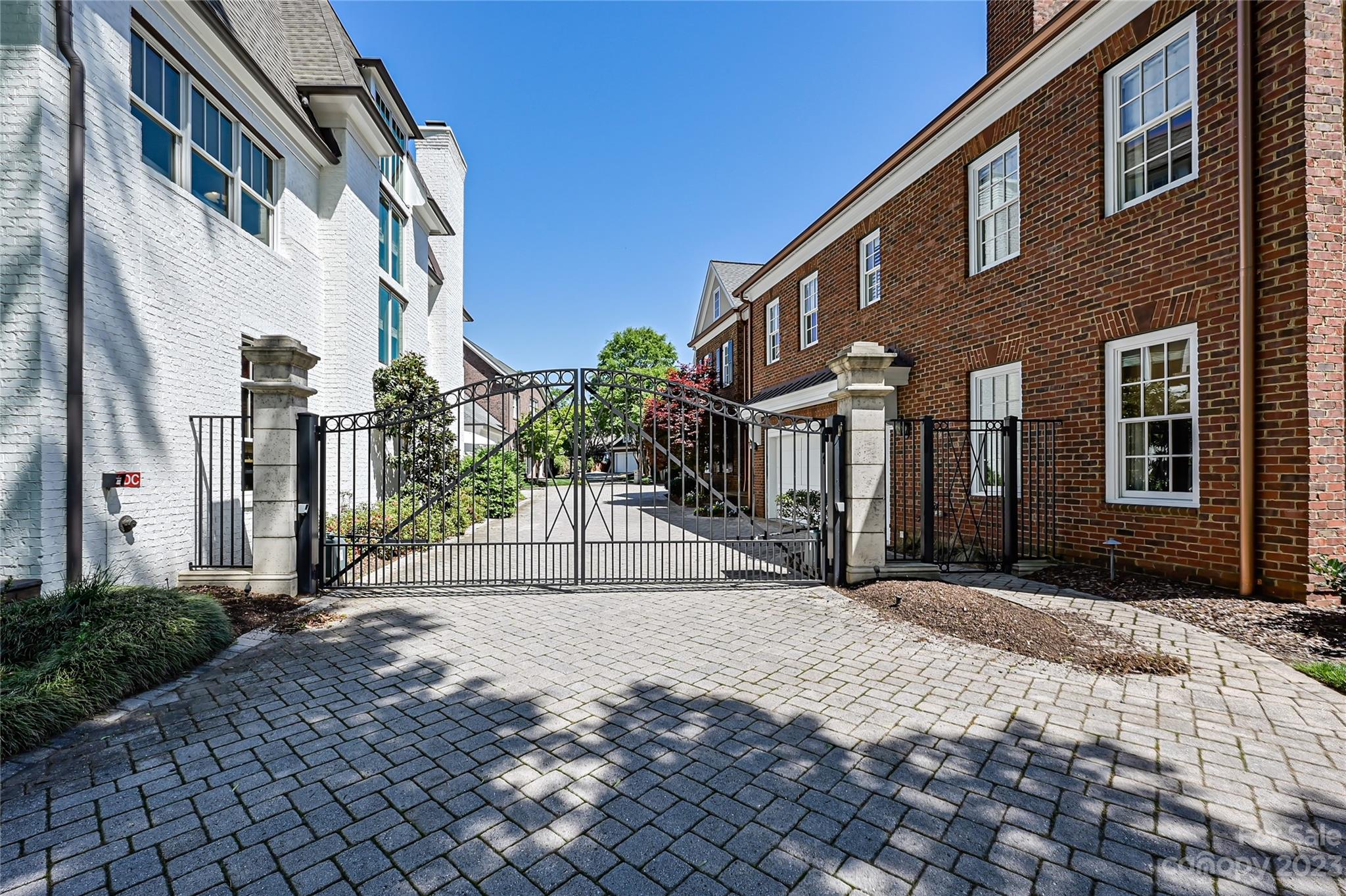 Myers Park - Residential