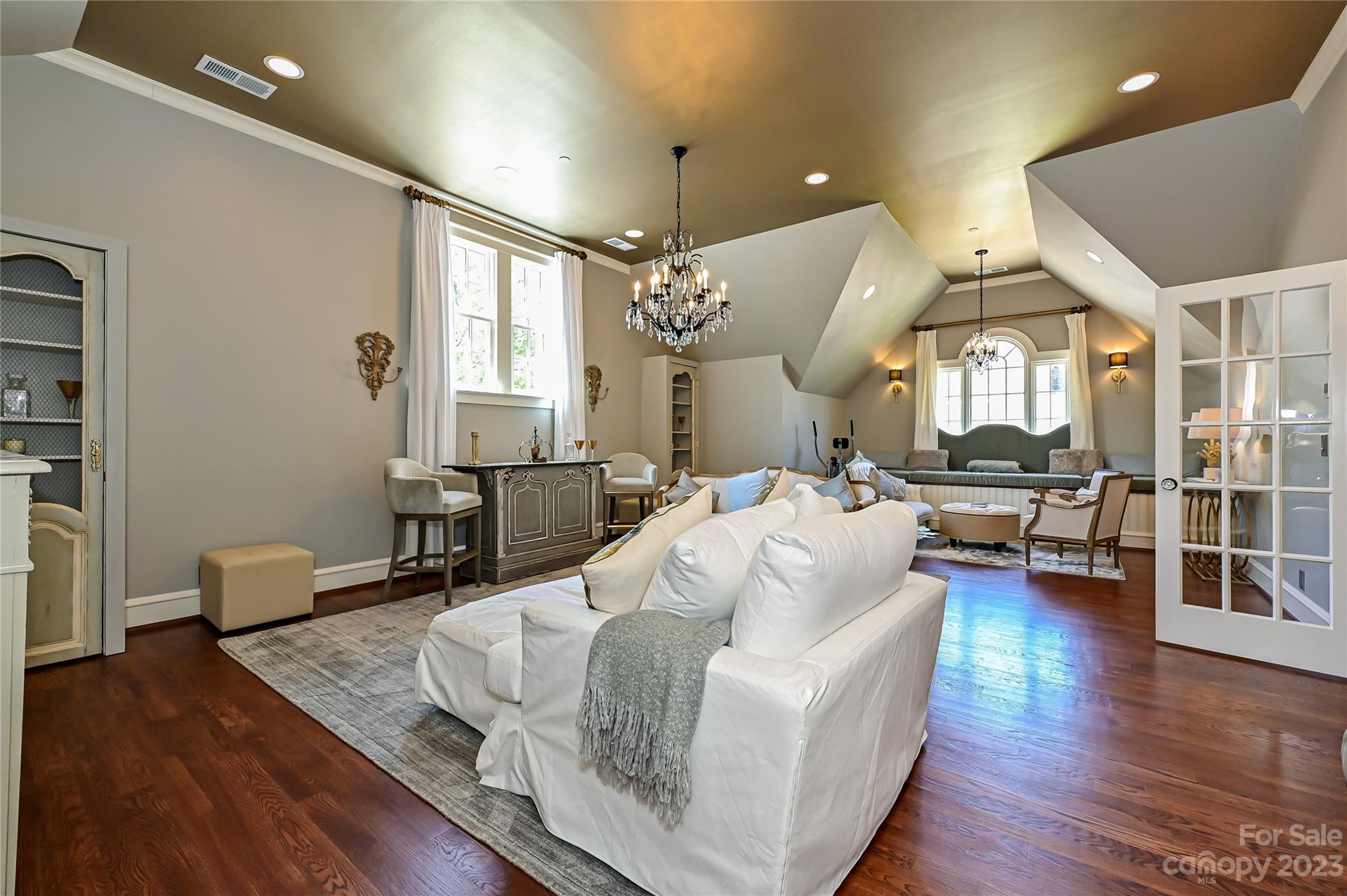 Myers Park - Residential