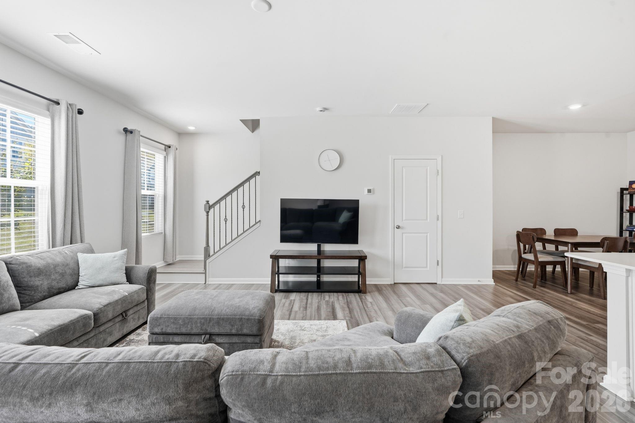 9709 Inkberry Drive