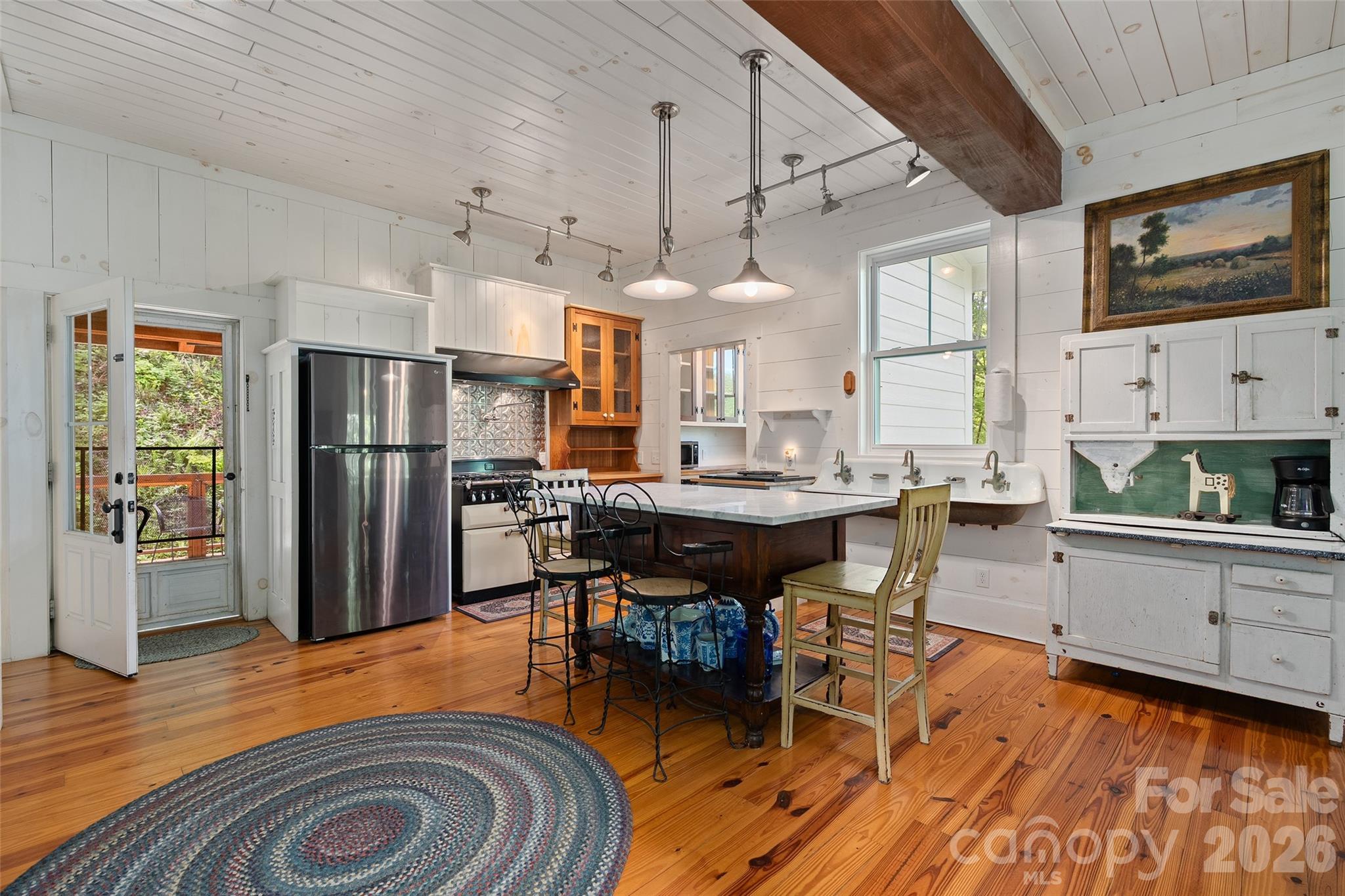 Split Pine Estates - Residential
