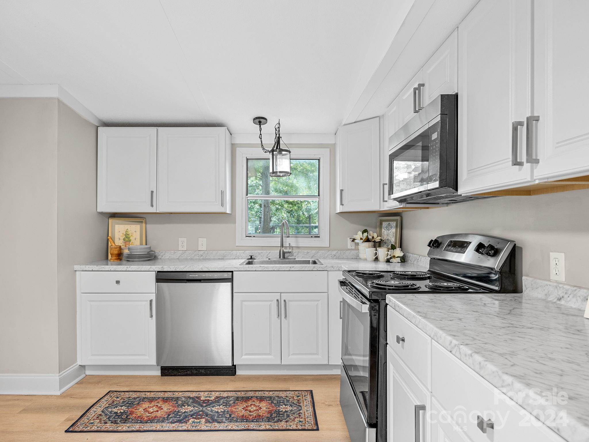 Brownstone - Residential