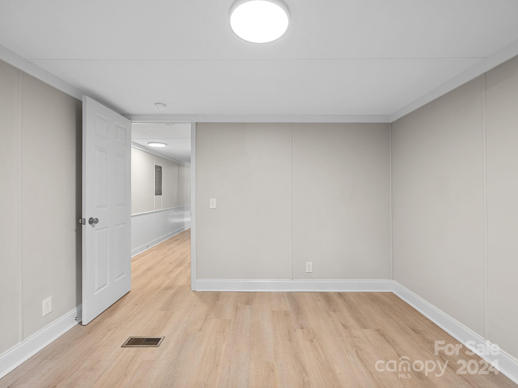 Brownstone - Residential