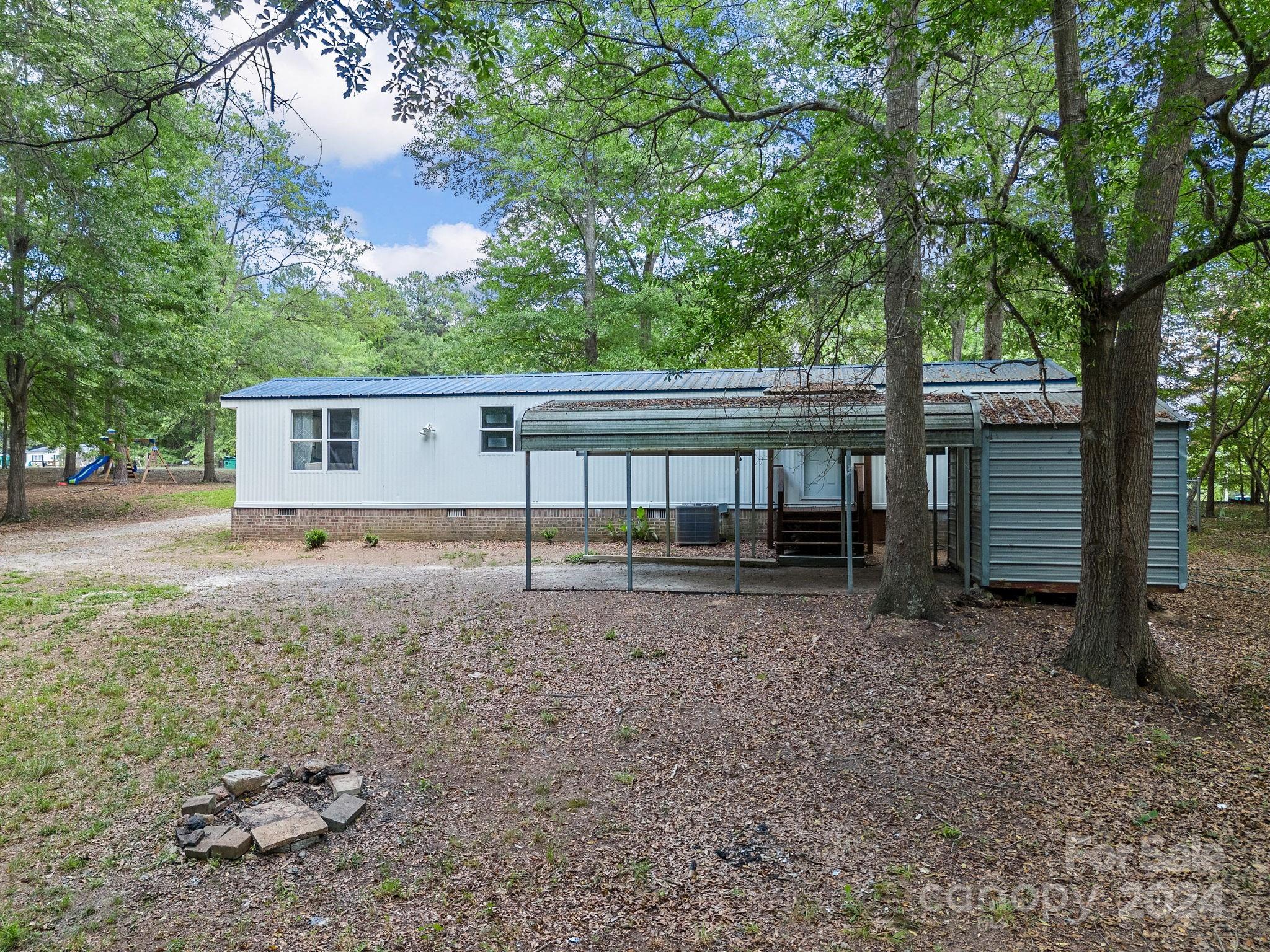 Brownstone - Residential