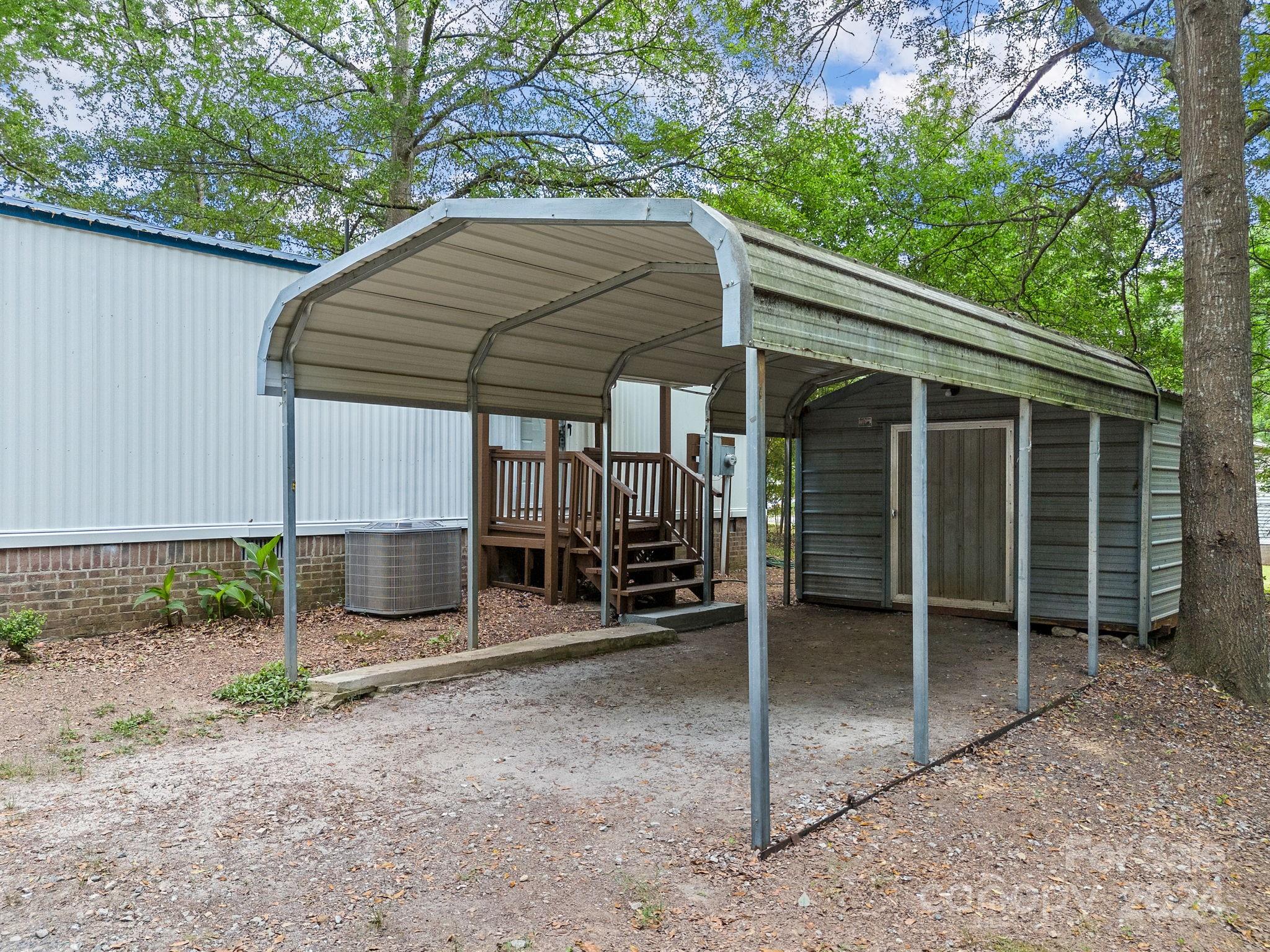 Brownstone - Residential