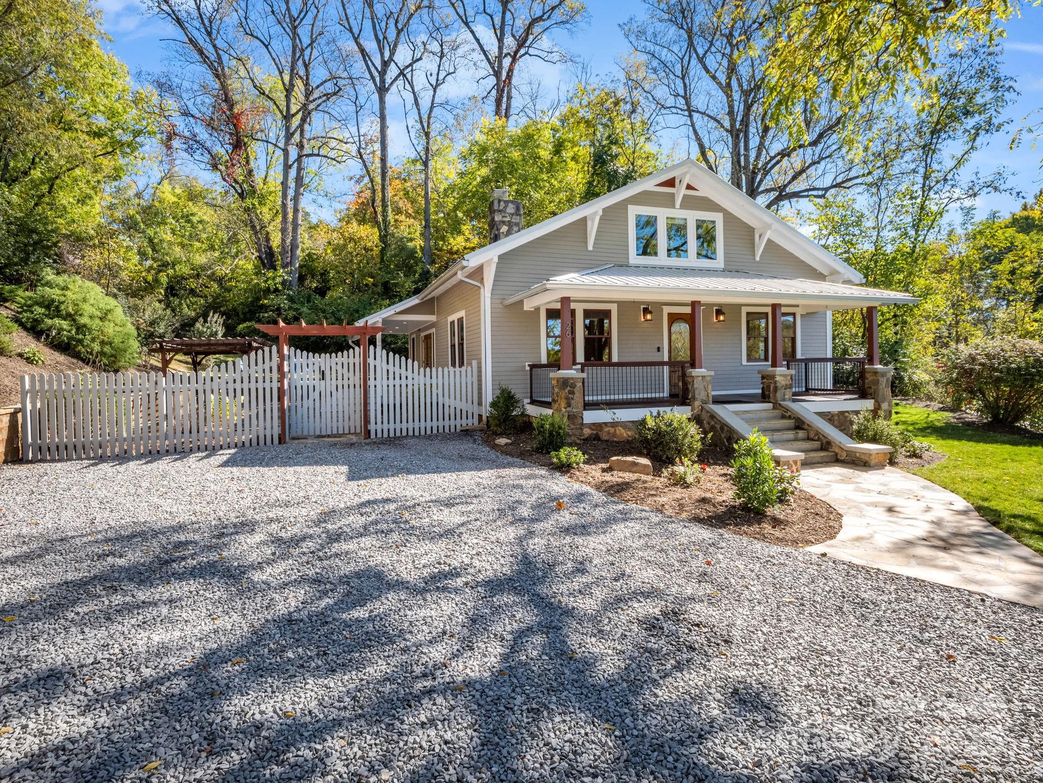 26 Governors View Road