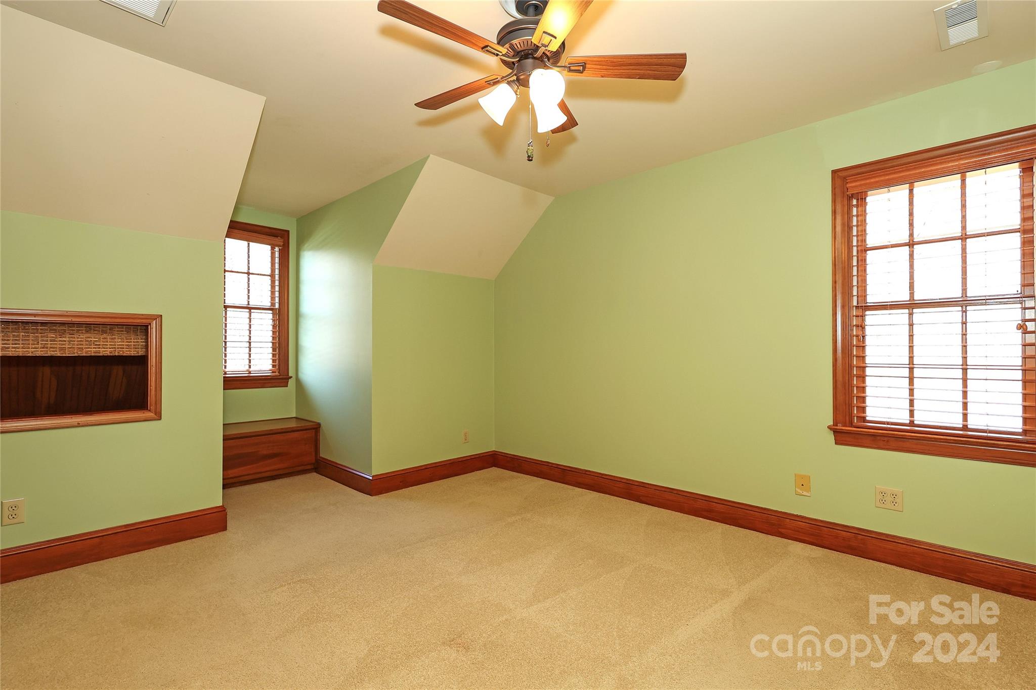 Ridge Run - Residential