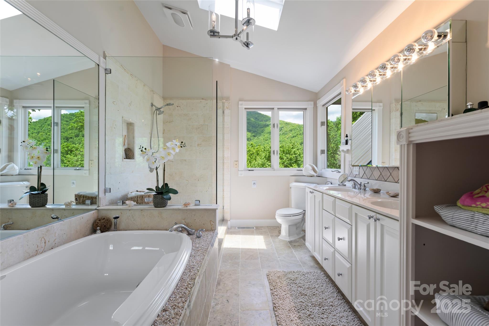 Laurel Ridge - Residential